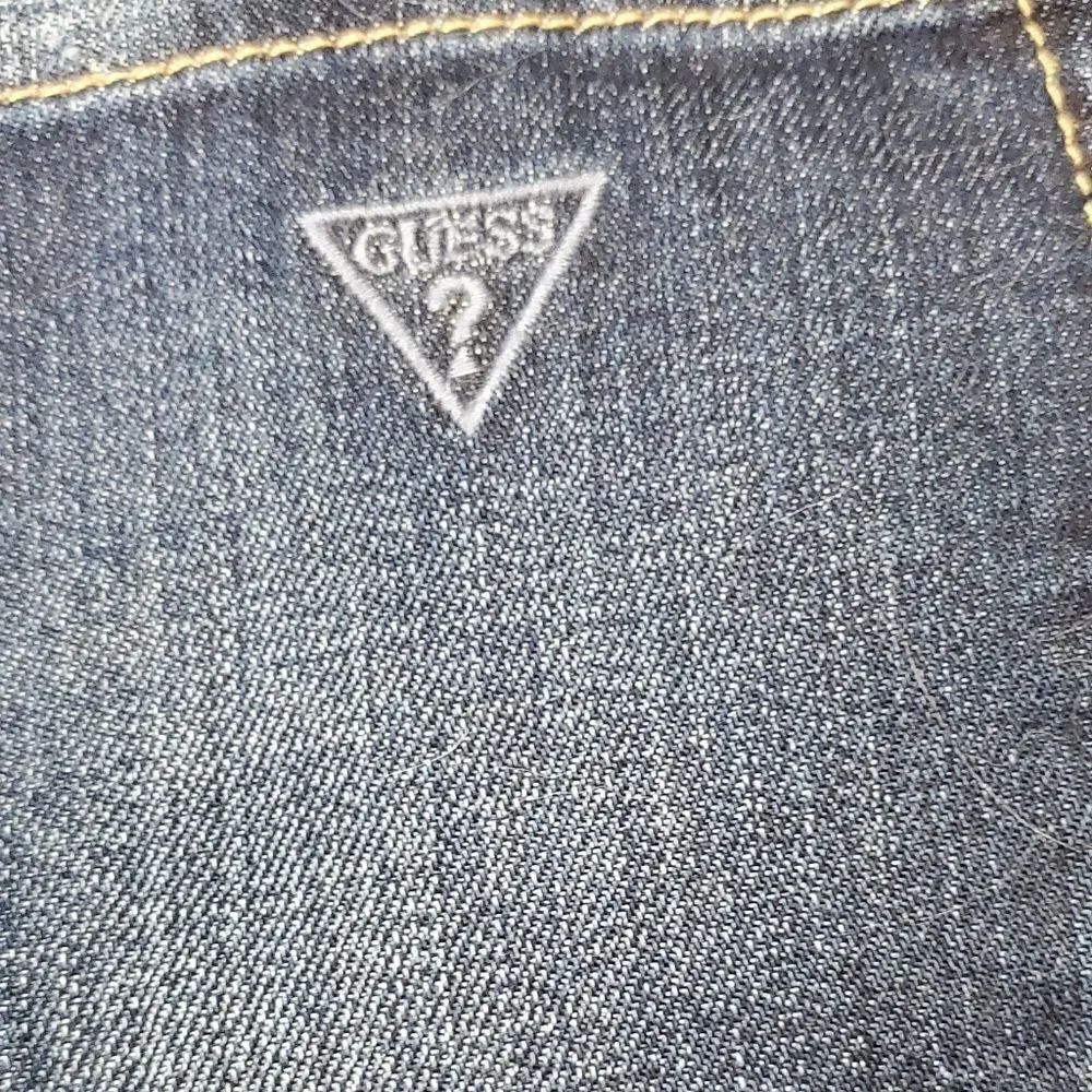 Guess Dark Wash Denim Shorts - Picture 3 of 7